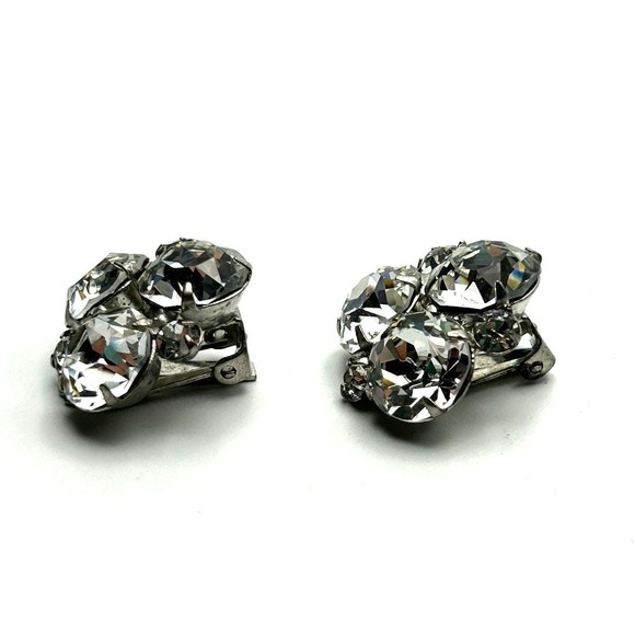 Vintage Weiss Clear Rhinestone Clip Earrings Silver Tone Mid Century Glam